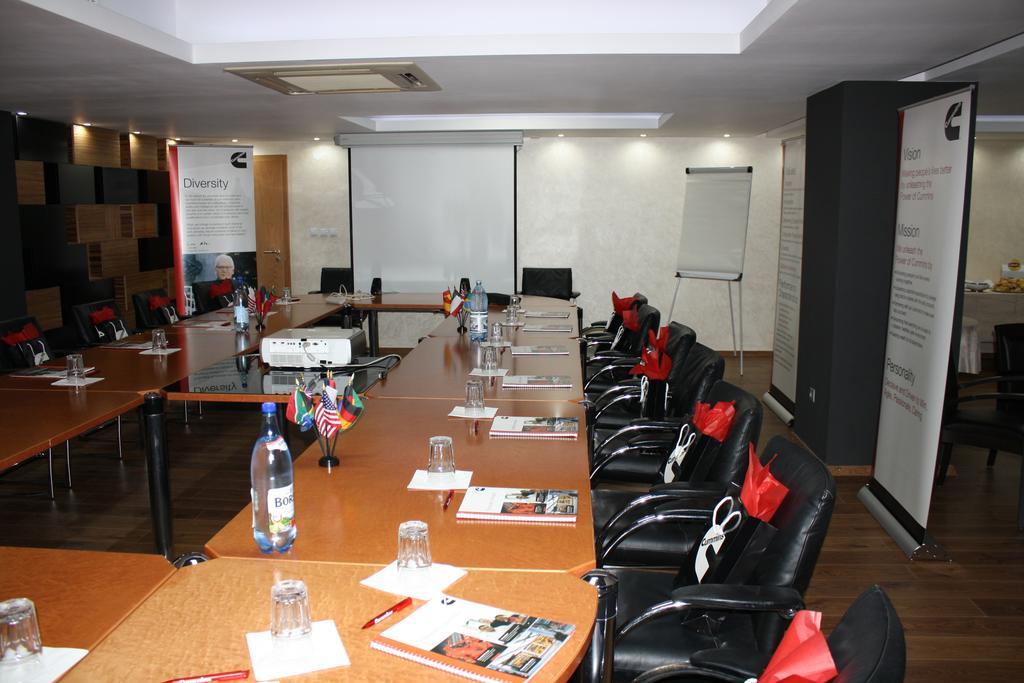 Hotel Oltenia Craiova Kültér fotó