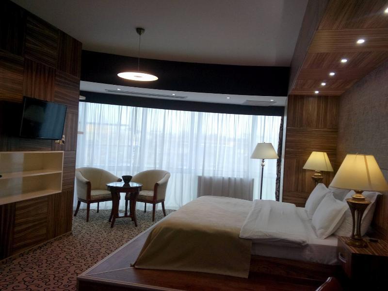 Hotel Oltenia Craiova Kültér fotó